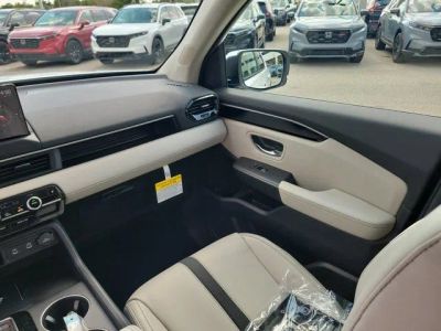 2026 Honda Pilot — photo 16 view