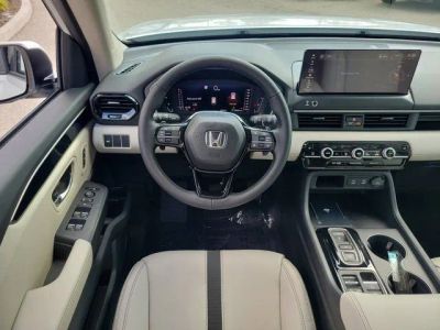 2026 Honda Pilot — photo 15 view