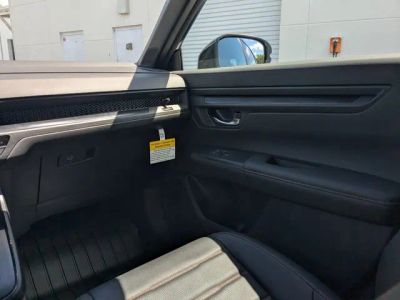2026 Honda CR-V Hybrid — photo 17 view