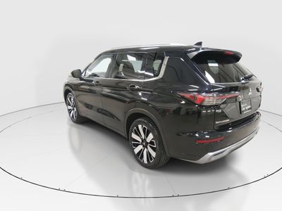 2025 Mitsubishi Outlander - Photo 5