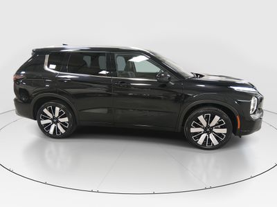 2025 Mitsubishi Outlander - Photo 8