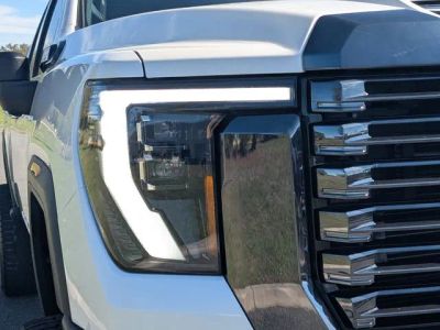 2024 GMC Sierra 2500HD — photo 9 view