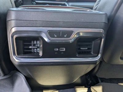 2024 GMC Sierra 2500HD — photo 14 view