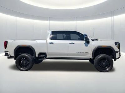 2024 GMC Sierra 2500HD — interior view