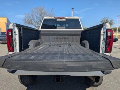 2024 GMC Sierra 2500HD — photo 11 view