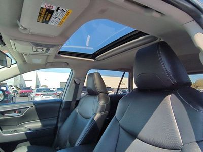 2024 Toyota RAV4 - Photo 10