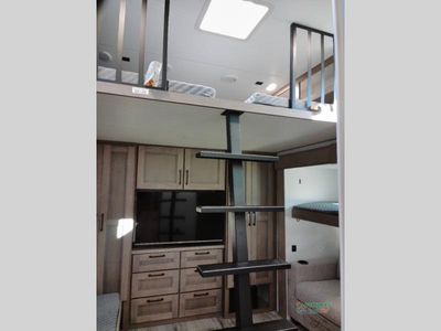 2026 KZ Durango - Photo 31
