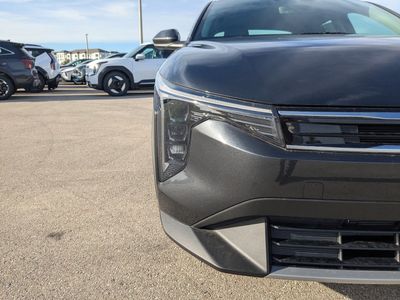 2025 Kia K4 - Photo 11