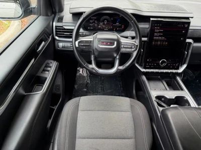 2025 GMC Acadia — photo 16 view