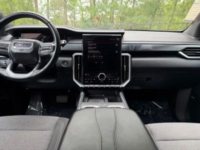 2025 GMC Acadia — photo 14 view