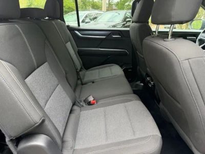 2025 GMC Acadia — photo 8 view