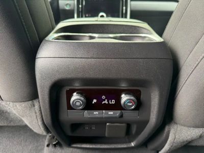 2025 GMC Acadia — photo 13 view