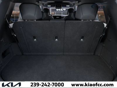 2027 Kia Telluride Hybrid — photo 19 view