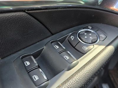 2016 Ford Explorer — photo 14 view