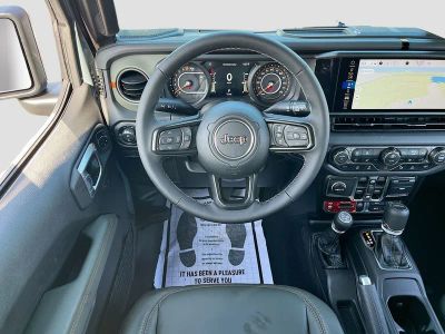 2026 Jeep Gladiator — photo 22 view