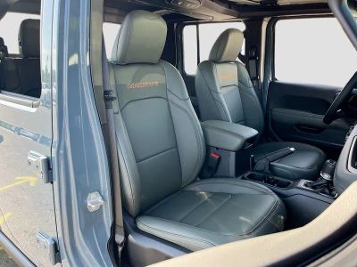 2026 Jeep Gladiator — photo 27 view