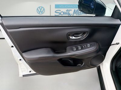 2025 Honda HR-V - Photo 19
