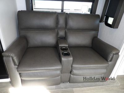 2024 Keystone Cougar Half-Ton - Photo 9