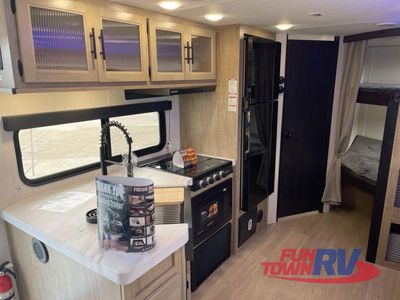 2026 Forest River RV Cherokee Grey Wolf - Photo 7