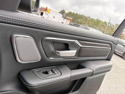 2026 Ram 1500 — photo 25 view
