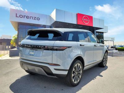 2026 Land Rover Range Rover Evoque — detail view