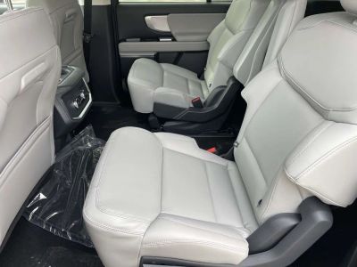 2026 Ford Expedition - Photo 11