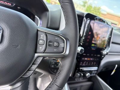 2026 Ram 1500 — photo 18 view