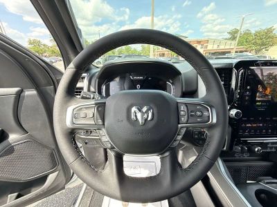 2026 Ram 1500 — photo 17 view