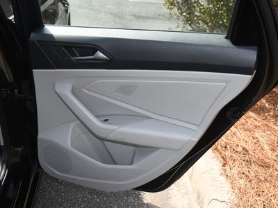 2021 Volkswagen Jetta - Photo 18