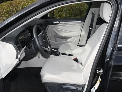 2021 Volkswagen Jetta - Photo 7