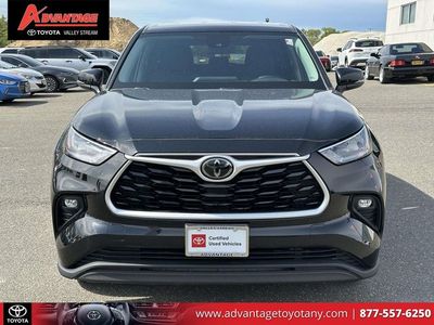 2020 Toyota Highlander - Photo 2