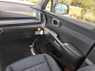 2026 Kia Sorento — photo 21 view