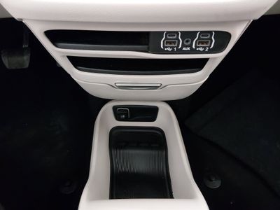 2023 Chrysler Voyager - Photo 19