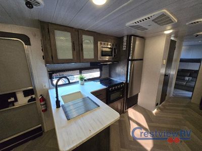 2022 Forest River RV Wildwood X-Lite - Photo 14