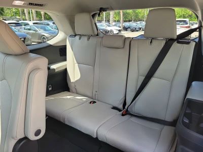 2024 Toyota Grand Highlander — photo 13 view