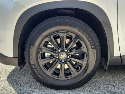 2024 Toyota Grand Highlander — engine compartment view