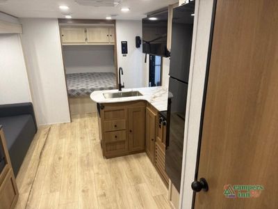 2026 Coachmen RV Apex X Series - Photo 37