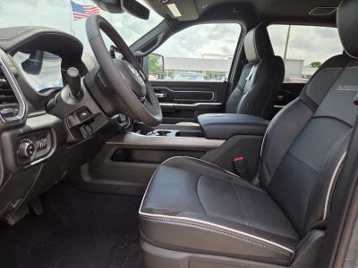 2026 Ram 2500 — photo 12 view