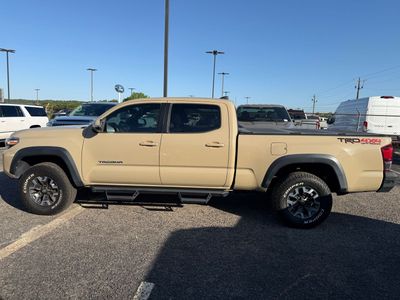 2018 Toyota Tacoma - Photo 3
