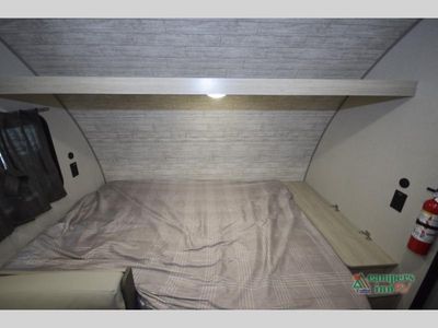 2026 Coachmen RV Catalina Summit Series 7 - Photo 11