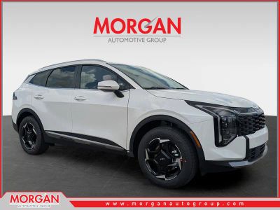 2026 Kia Sportage Hybrid EX in Snow White Pearl — front three-quarter view
