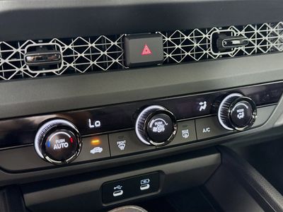 2025 Honda Accord Sedan — photo 13 view