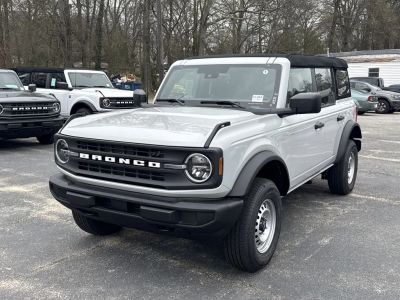 2026 Ford Bronco - Photo 3