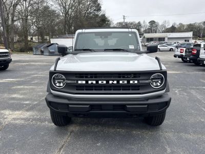 2026 Ford Bronco - Photo 2