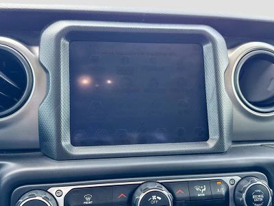 2022 Jeep Gladiator — photo 27 view