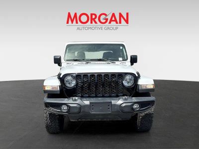 2022 Jeep Gladiator — photo 8 view
