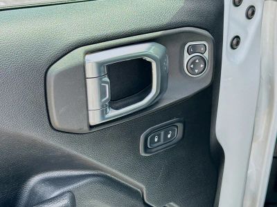 2022 Jeep Gladiator — photo 21 view
