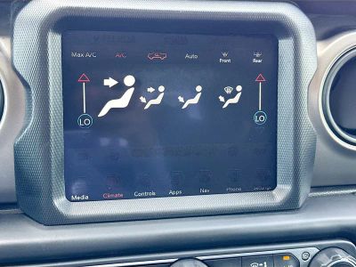 2022 Jeep Gladiator — photo 31 view