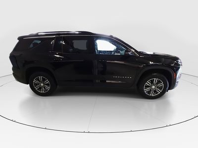 2025 Chevrolet Traverse - Photo 8