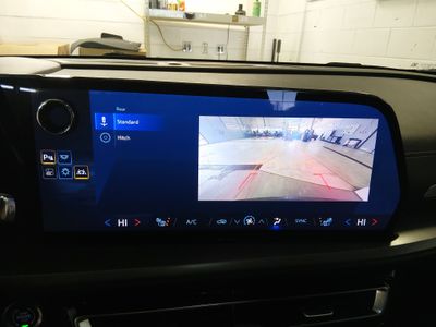 2025 Chevrolet Traverse - Photo 17